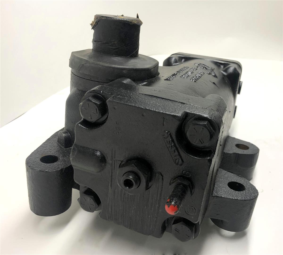 Power Steering Gear Box Manufactured by Ross M939A1 M939A2